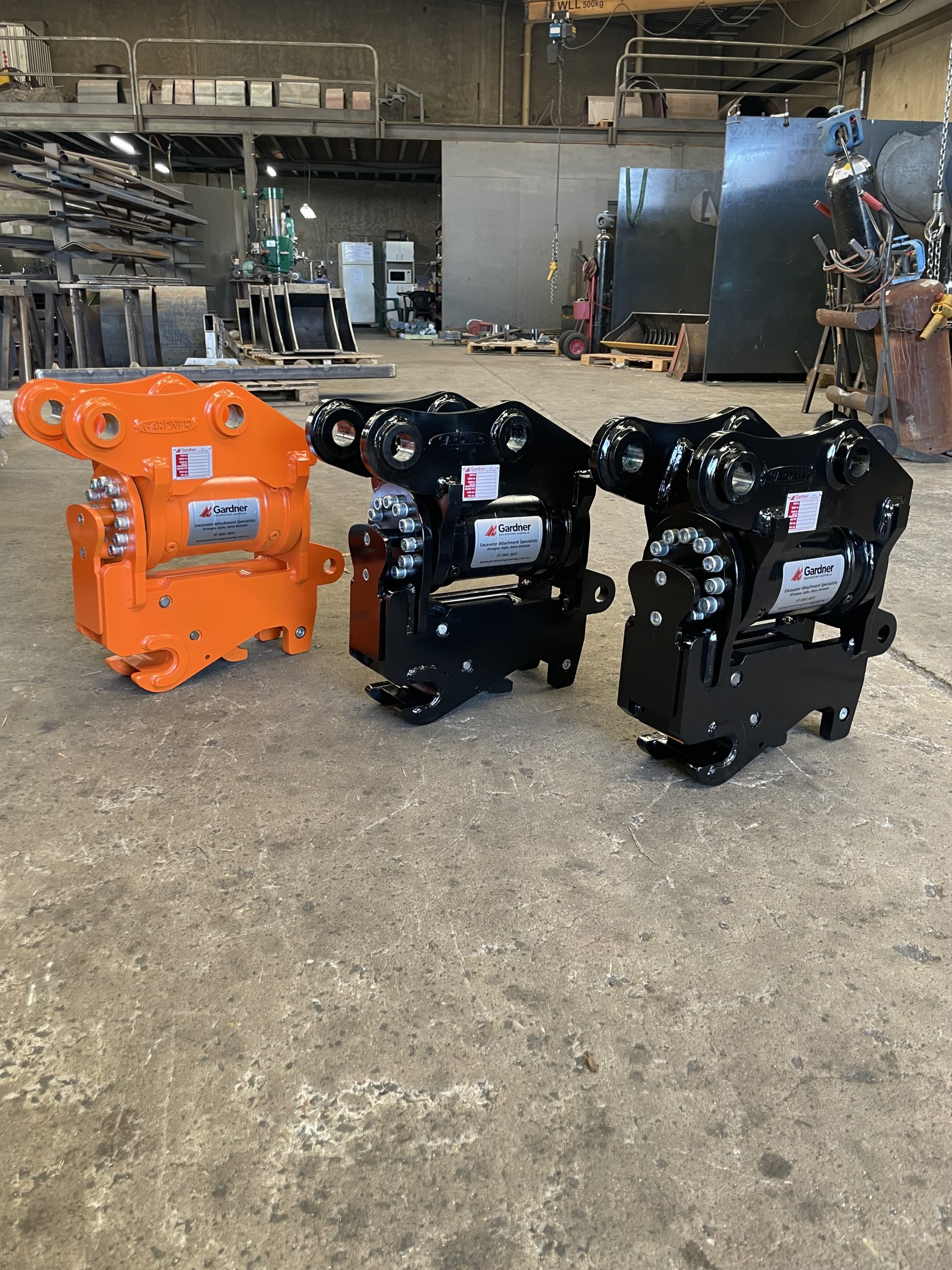 Tilting Auto-Lock Quick Hitches - Image 4